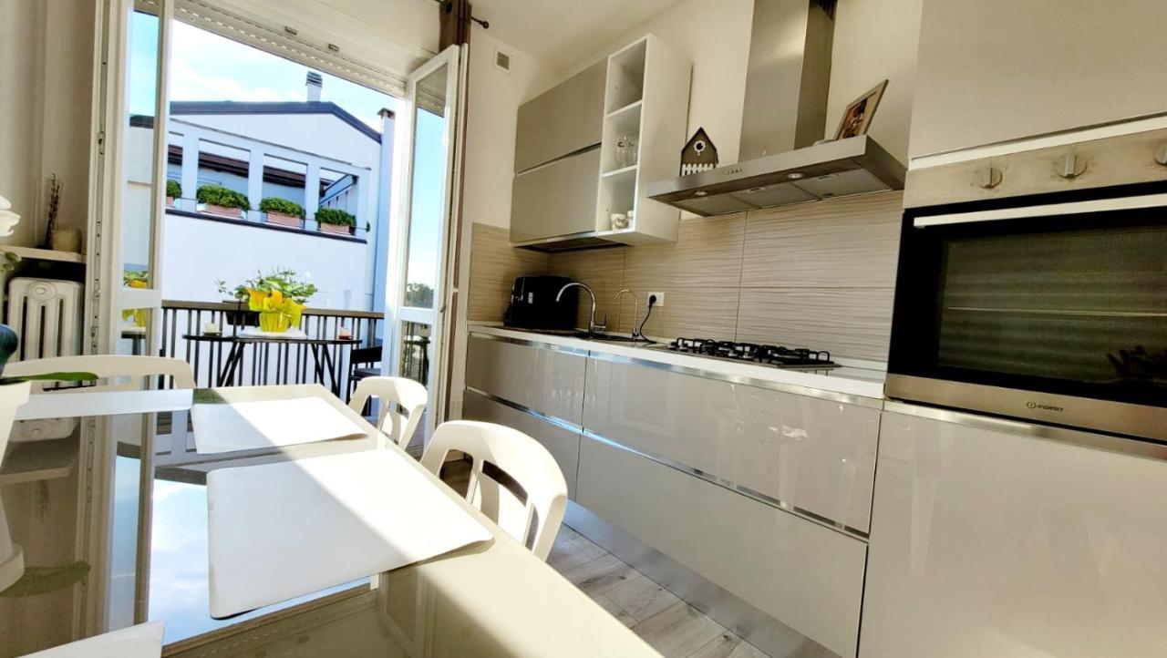 Appartamento Vicino Al Centro Adigeo E Fiera Verona Ngoại thất bức ảnh