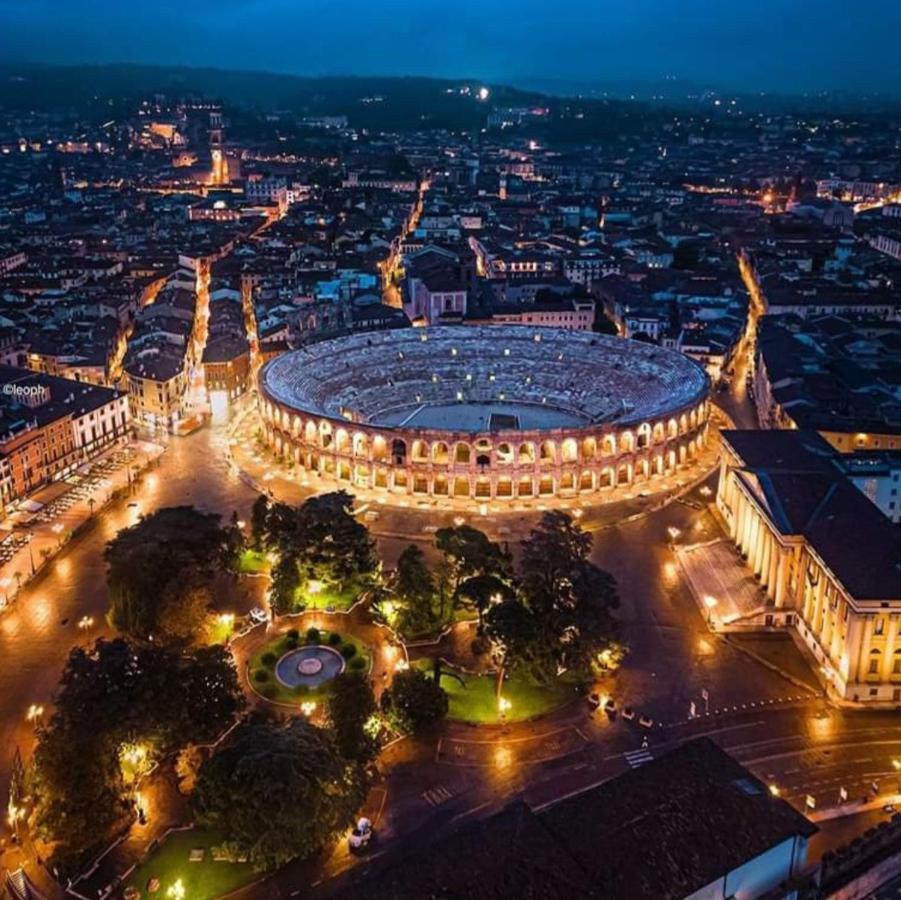Appartamento Vicino Al Centro Adigeo E Fiera Verona Ngoại thất bức ảnh