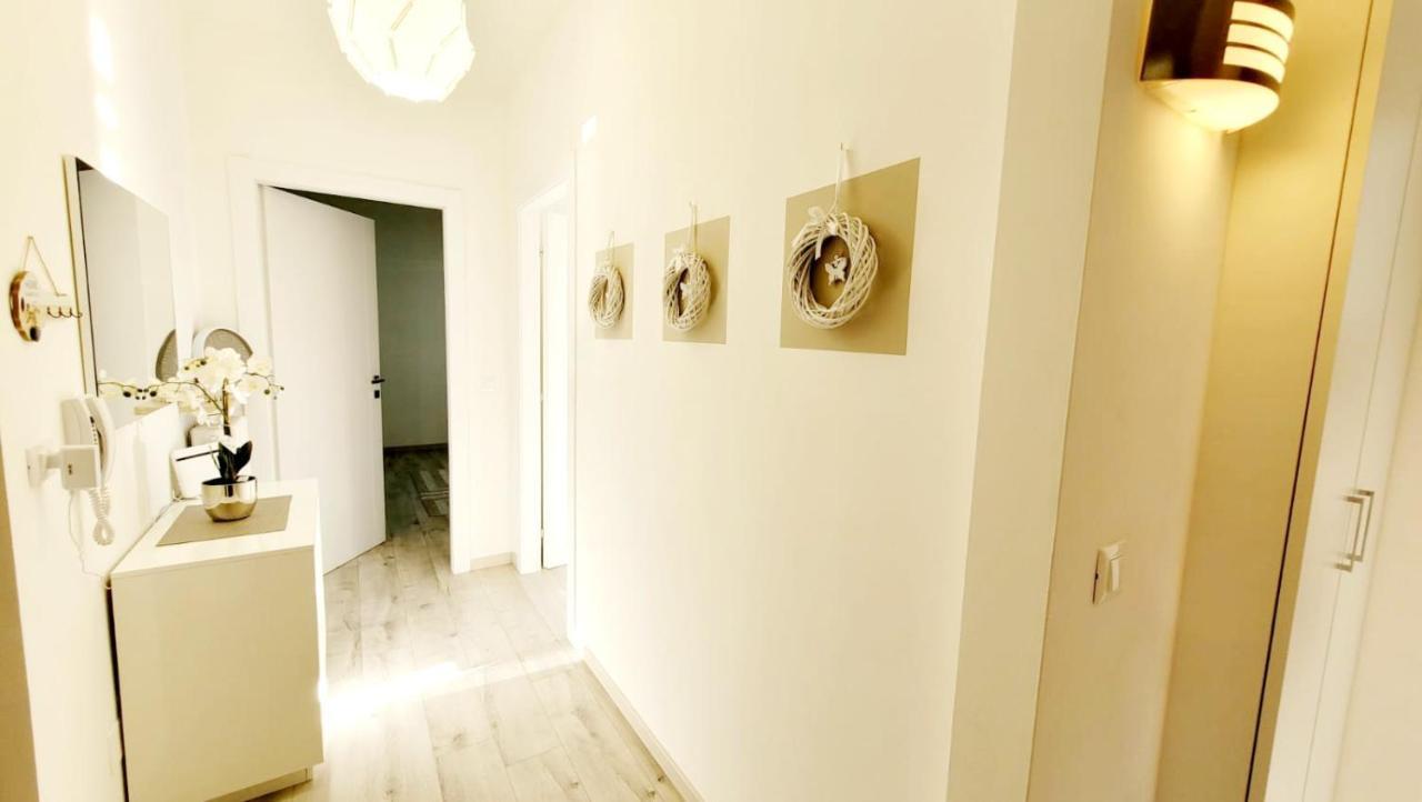Appartamento Vicino Al Centro Adigeo E Fiera Verona Ngoại thất bức ảnh